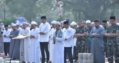 Atasi Kemarau dan Karhutla, Kajari HSS Ikuti Shalat Istisqa’ Bersama Pemkab Hulu Sungai Selatan