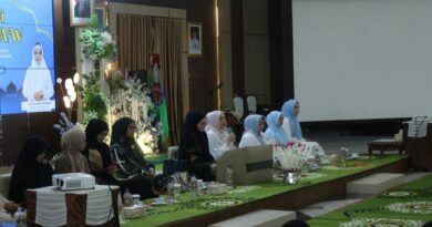 Pererat Sinergi, IAD Daerah Hulu Sungai Selatan Hadiri Peringatan Maulid Nabi SAW Pokja I PKK